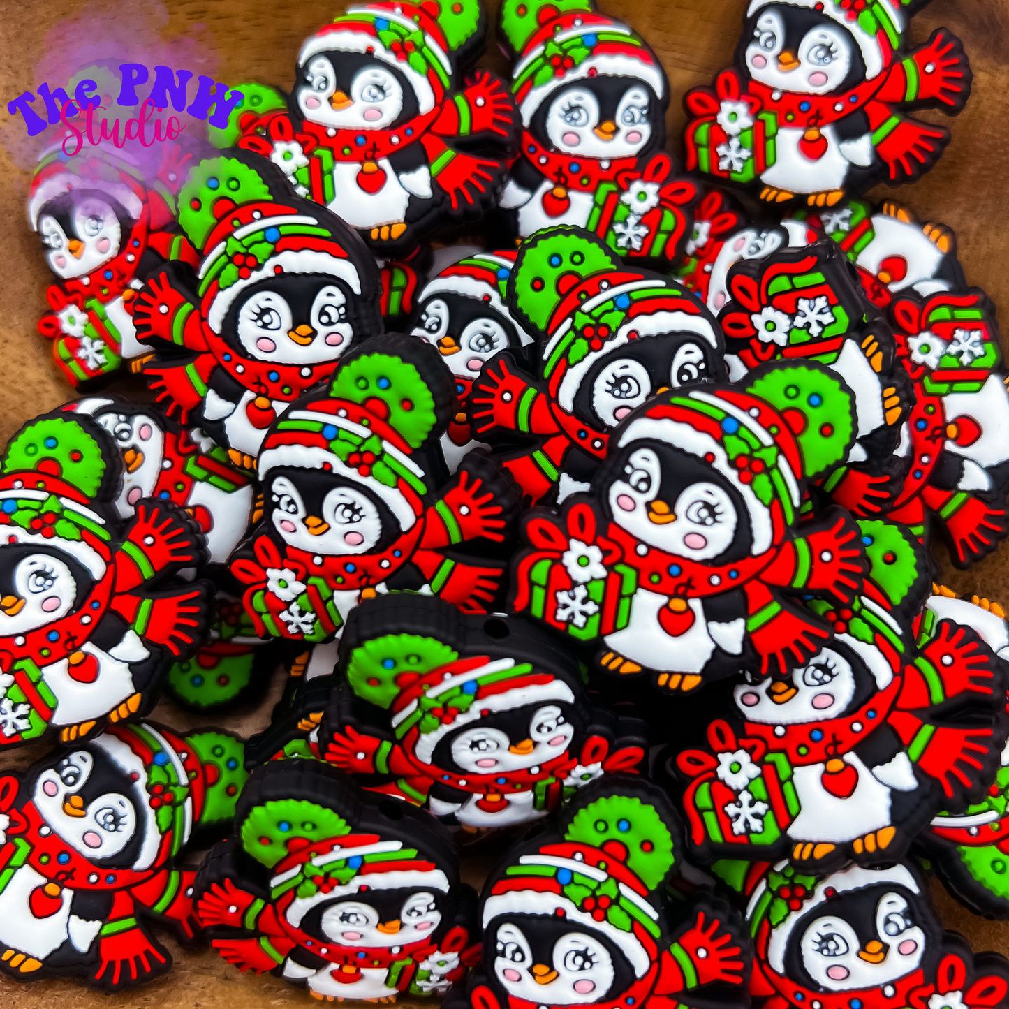 Christmas penguin focal