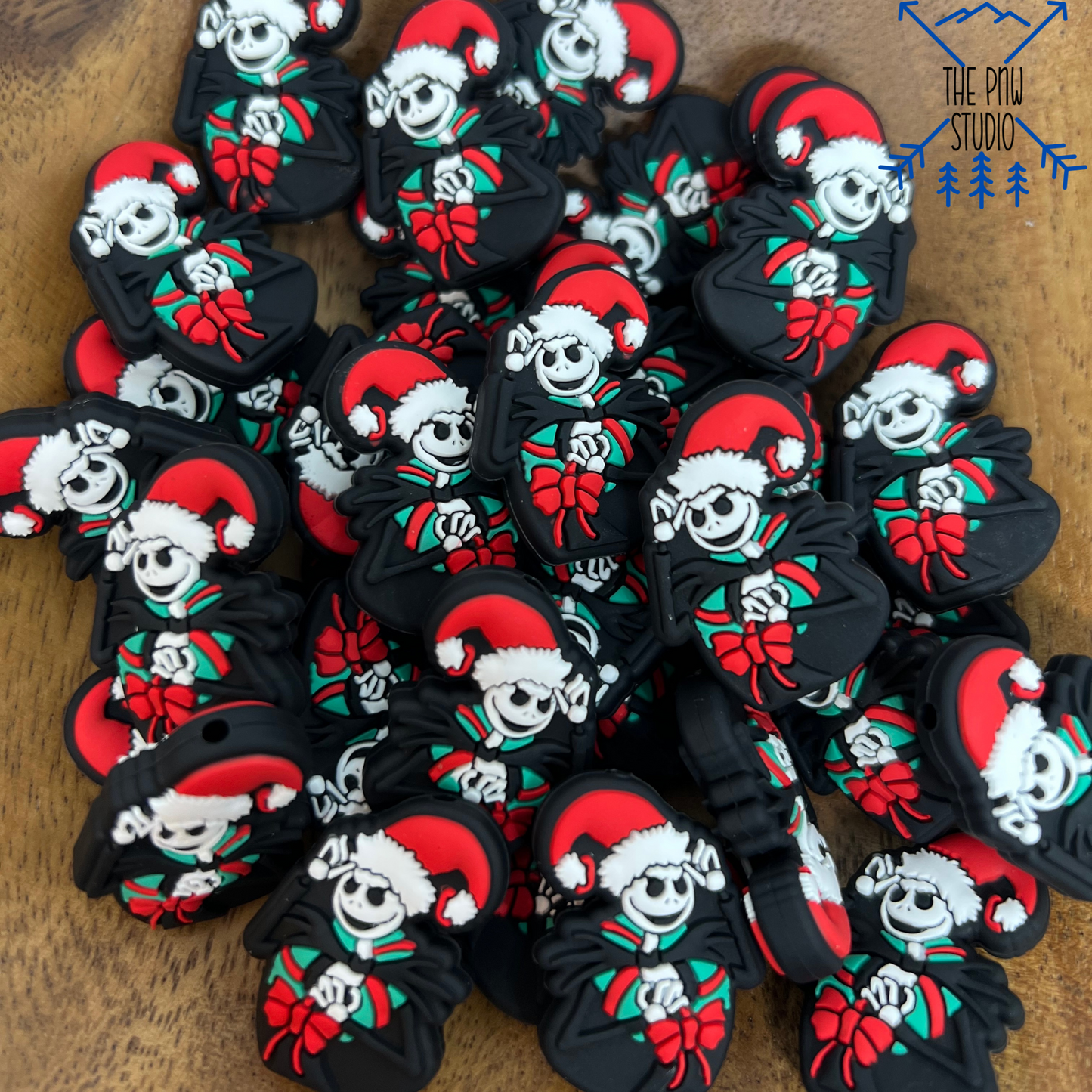Skeleton Jack Santa Focal